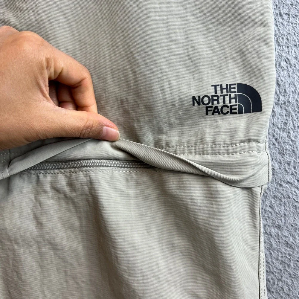 The North Face Mens Convertible Hiking Pants Tan Khaki Zip Off Cargo XL